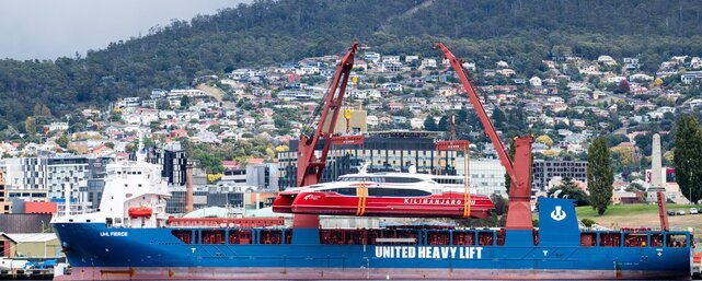 Transit: UHL FIERCE           entering English South Coast at The Dover Strait