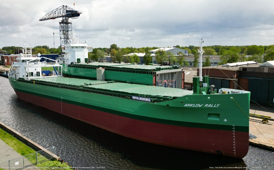 Transit: ARKLOW RALLY entering English South Coast at The Dover Strait