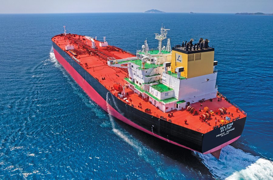 Transit: SEA STAR             entering English South Coast at The Dover Strait