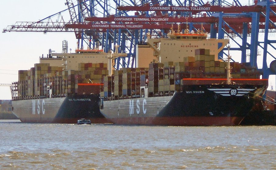 Thames Arrival: MSC ROUEN           