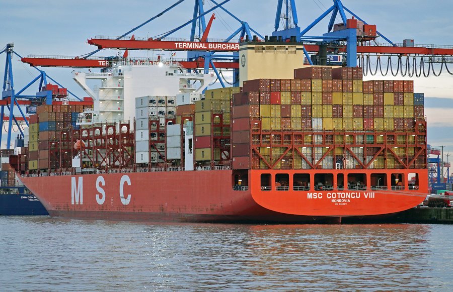  Celtic Sea - MSC COTONOU VIII     transiting Celtic Sea
